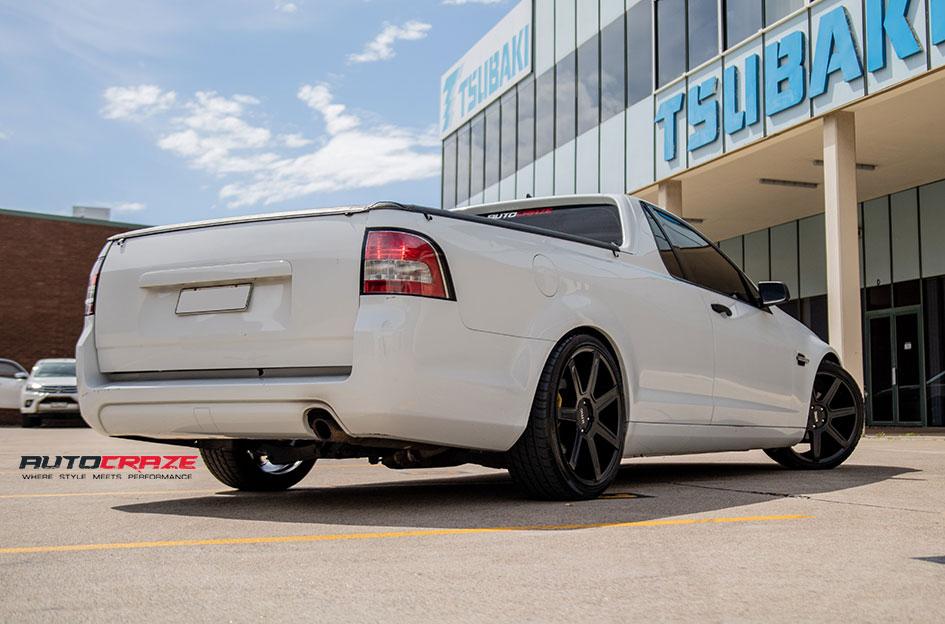 HOLDEN-COMMODORE-REVERT-SATIN-BLACK